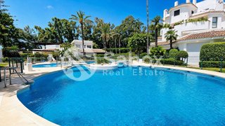 Piso en venta en Real de Zaragoza en Marbella