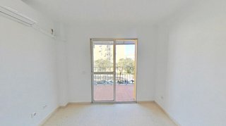 Piso en venta en La Plata en Sevilla