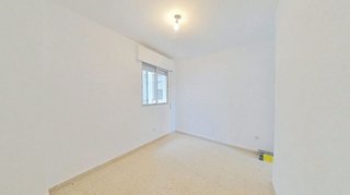 Piso en venta en La Plata en Sevilla