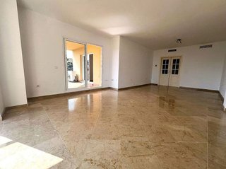 Piso en venta en Sitio de Calahonda en Mijas