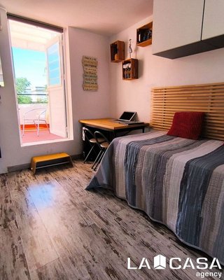 Piso en venta en Cruz Roja en Sevilla