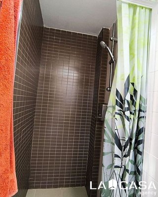 Piso en venta en Cruz Roja en Sevilla