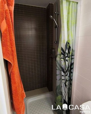 Piso en venta en Cruz Roja en Sevilla