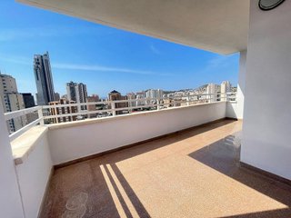 Piso en venta en Playa de Poniente en Benidorm