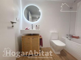 Piso en venta en La Punta en Valencia