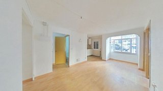 Piso en venta en Les Roquetes en Barcelona