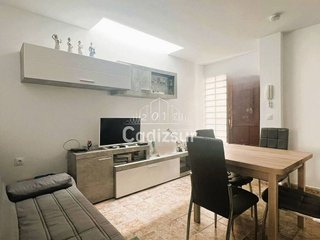 Piso en venta en La Caleta - La Viña en Cádiz