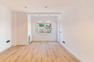 Piso en venta en La Salut - Lloreda en Badalona