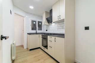 Piso en venta en La Salut - Lloreda en Badalona