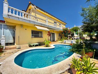 Chalet en venta en Urbanitzacions en Arenys de Mar