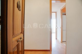 Piso en venta en El Camp de l'Arpa del Clot en Barcelona
