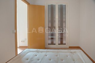 Piso en venta en El Camp de l'Arpa del Clot en Barcelona