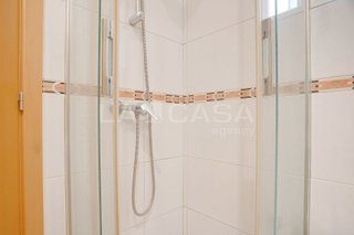 Piso en venta en El Camp de l'Arpa del Clot en Barcelona