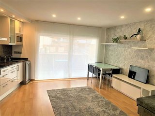 Piso en venta en Centre - Estanys en Castell-Platja d´Aro