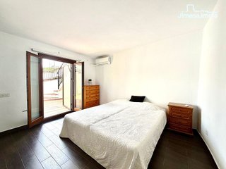 Casa adosada en venta en Jimena de la Frontera