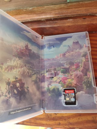 Nintendo Switch Lite Amarilla + Immortals fenyx