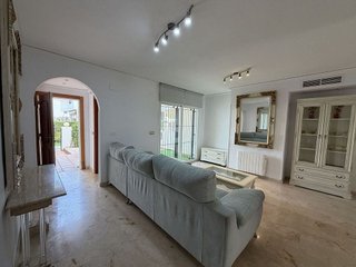 Casa adosada en venta en Elviria en Marbella