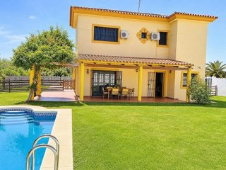 Chalet en venta en La Granja-La Colina-Los Pastores en Algeciras