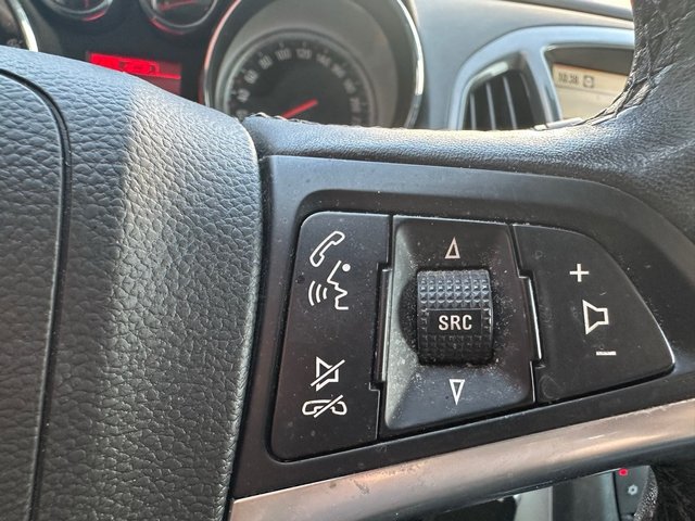 Opel Astra TURBO, 138000kms, C, financiación 100%