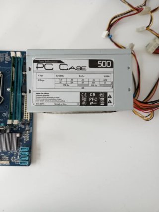Placa,procesador,Gráfica,RAM, HHd y Fuente.