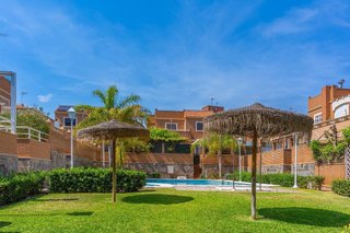 Piso en venta en Los Molinos - Villa Blanca en Almería