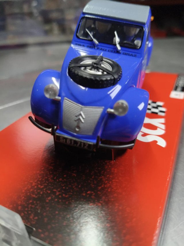 Scalextric Citroen 2 CV 64880 club graz