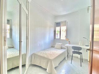 Piso en venta en Tres Huertas - El Torrejón - El Cerezo en Sevilla