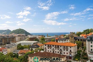 Piso en venta en Ategorrieta - Ulia en San Sebastián-Donostia