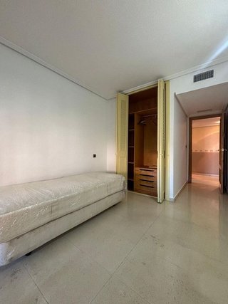 Piso en venta en Paus - Poligono San Blas en Alicante