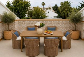 Ático en venta en Nueva Andalucía centro en Marbella