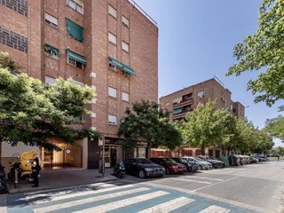 Piso en venta en Barrio de Zaidín en Granada