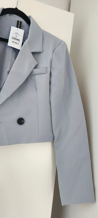 Americana corta gris talla S