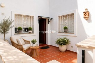 Piso en venta en Los Naranjos - Las Brisas en Marbella
