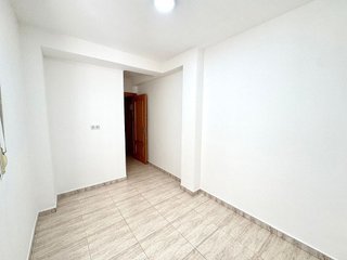 Piso en venta en Centro en Almería