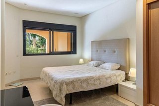 Piso en venta en Puerto Banús en Marbella