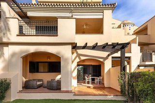 Piso en venta en Puerto Banús en Marbella