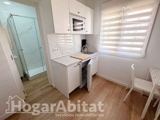 Piso en venta en L´Amistat en Valencia