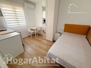Piso en venta en L´Amistat en Valencia