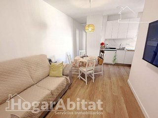Piso en venta en L´Amistat en Valencia
