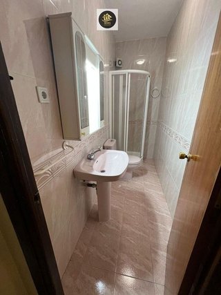 Piso en venta en San Gonzalo en Linares