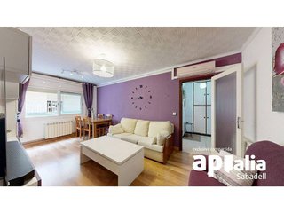 Piso en venta en Centre - Cordelles en Cerdanyola del Vallès