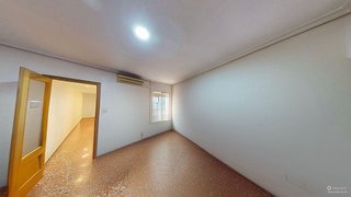 Piso en venta en Carolinas Altas en Alicante