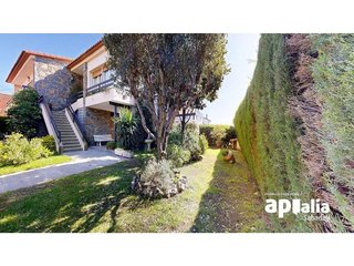 Chalet en venta en Ca n’Esteper – Can Gorgs – Can Gorgs II en Barbera del Vallès