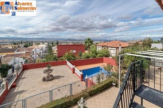 Chalet en venta en Huétor Vega