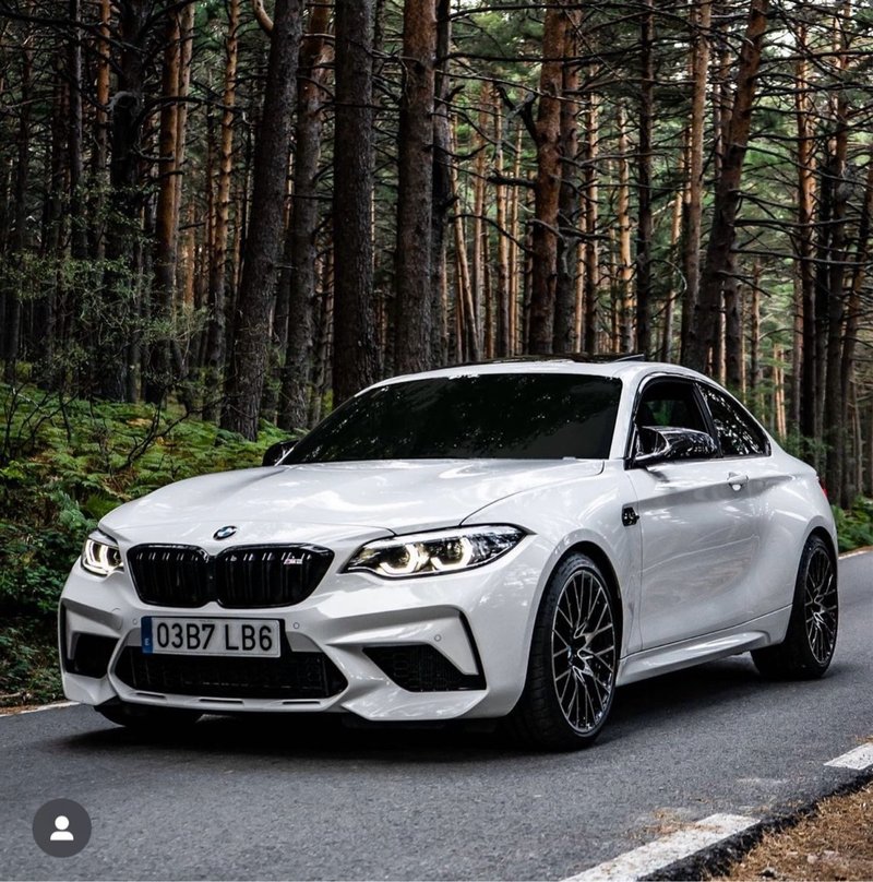 BMW M2 Competition - foto 1