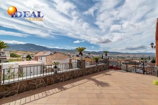 Chalet en venta en Huétor Vega
