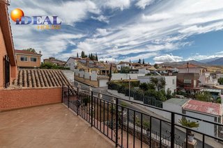 Chalet en venta en Huétor Vega
