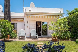 Casa adosada en venta en Los Naranjos - Las Brisas en Marbella