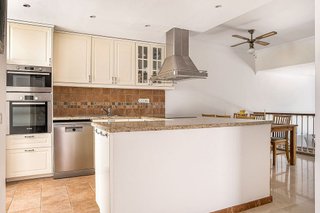 Casa adosada en venta en Los Naranjos - Las Brisas en Marbella