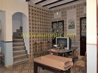 Casa adosada en venta en Centro en Chiva